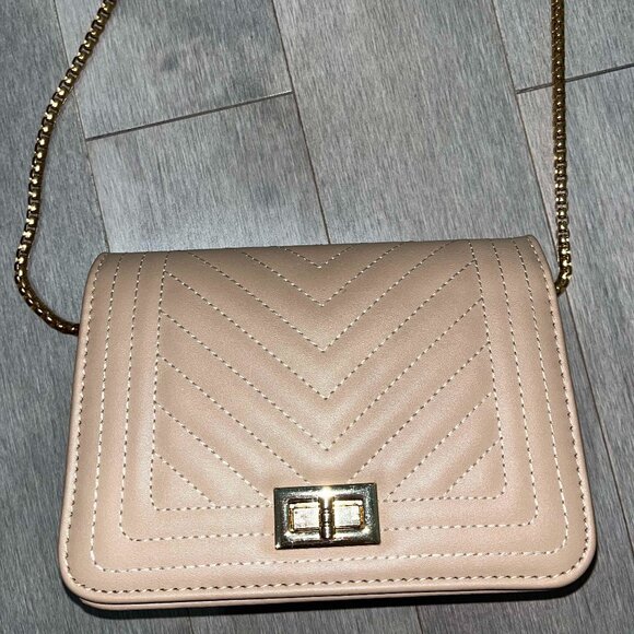 Biege Shoulder Bag Purse with GOLD straps *NEW* - Picture 1 of 5